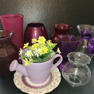 K28: Colorful Vase Lot