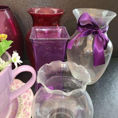 K28: Colorful Vase Lot
