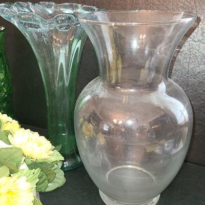 K29: MCM Green Vase and More
