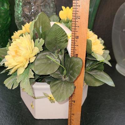 K29: MCM Green Vase and More