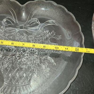 K35: Strawberry Designed Platter and Heart