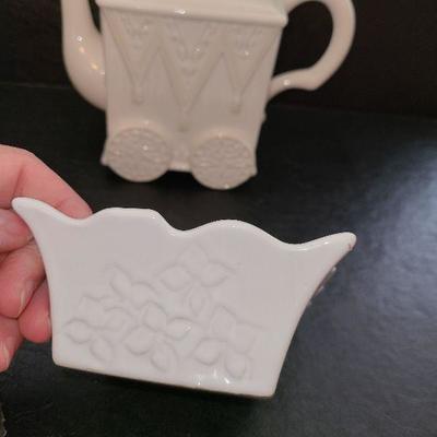 K38: Butler's Pantry Teapot by Lenox and More