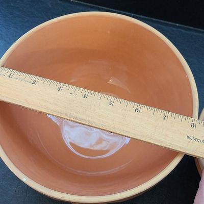 K44: Heirloom Pantry Vintage Inspired Mixing Bowls. 
