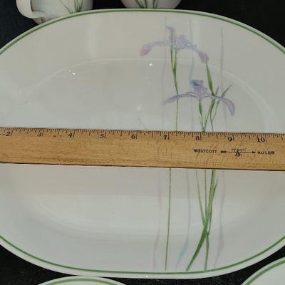 K50: Corning Ware Shadow Iris Serving Pieces