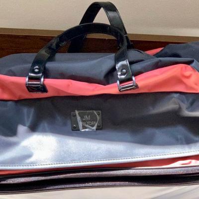 #231   JM EXPANDABLE ROLLER BAG