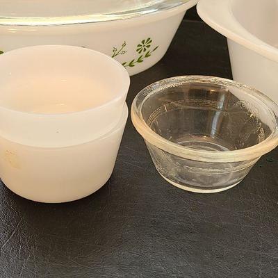 K53: Vintage Glassbake Casserole and Custard Cups