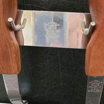 K54: Cutco Cutlery Serving Utensils and Wall Rack