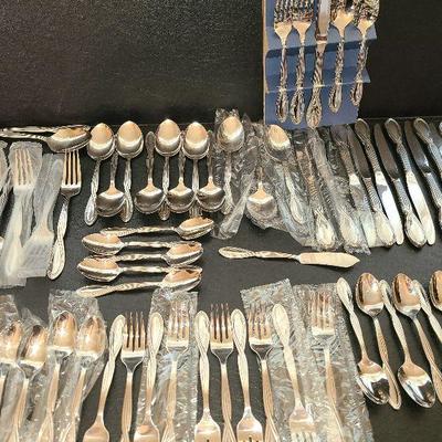 K62: Oneida Axis 8 Place setting and More