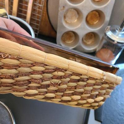 K64: Baking Lot #2 Cookie Sheets, Le Cruset and more!