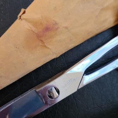 K65: Cutco Kitchen Shears and Honing Stone/Knife Sharpener