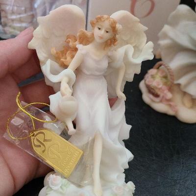 K72: Seraphim Classics Angels April and Chelsea (Summers Delight)