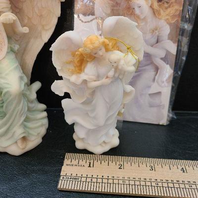 K74: Seraphim Classics Angels August & Laurice (Wisdoms Child)