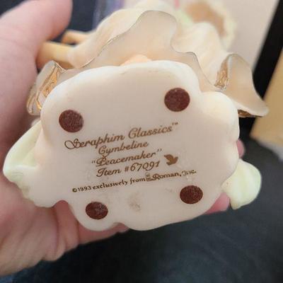 K76: Seraphim Classics Angels Rosalie & Cymbeline ( Natures Delight & Peacemaker)