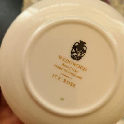 K80: Antique Serving Trays and Victorian Ashtray