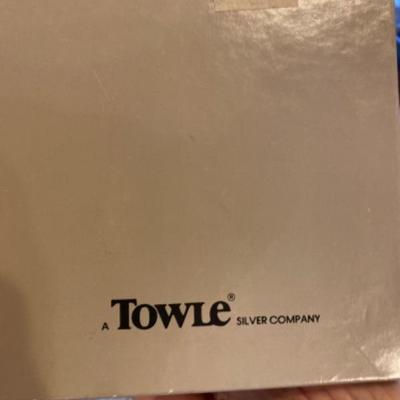 175: Towle Silverplate Flatware Hartford 64pc. Set 