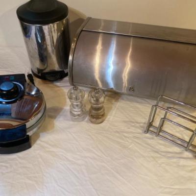 181: Waffle Maker, Stainless Bread Keeper, Trash Can 