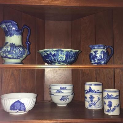 187: Blue and White China Lot 