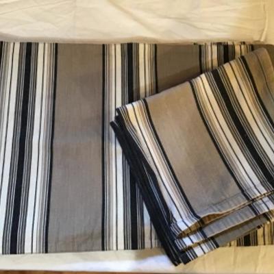 195: Lot of April Cornell Table Linens and Placemats , Past Time Table cloth