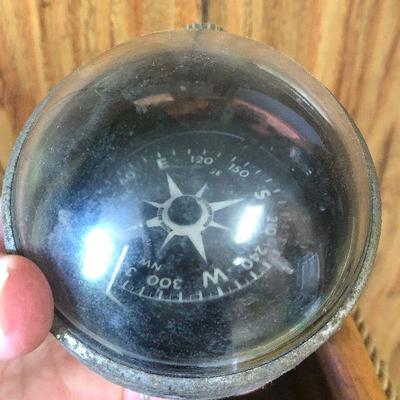 F1: Captains Ships Wheel with Compass