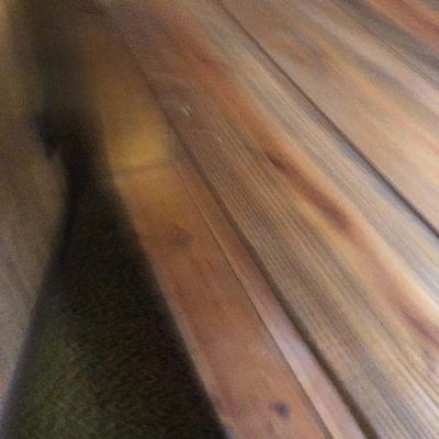 F6: Two-Level Wood Shelf