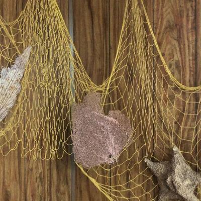 F8: Nautical Net Decor and Coral leafs