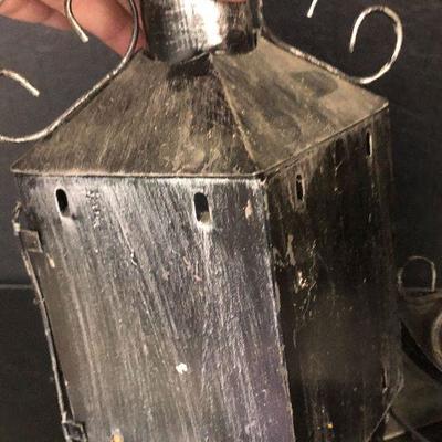 F13: Reproduction Corner Ships Lanterns