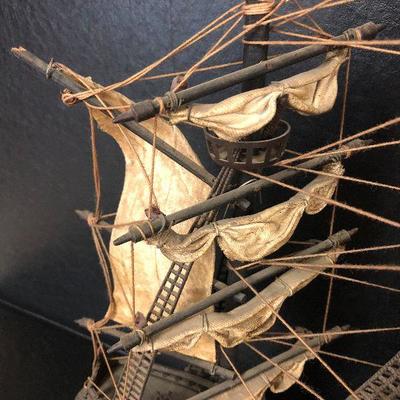 F24: Vintage Wood Whaling Ship Clipper 1846 Model 