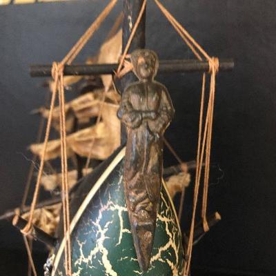 F24: Vintage Wood Whaling Ship Clipper 1846 Model 