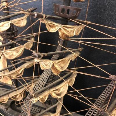 F24: Vintage Wood Whaling Ship Clipper 1846 Model 