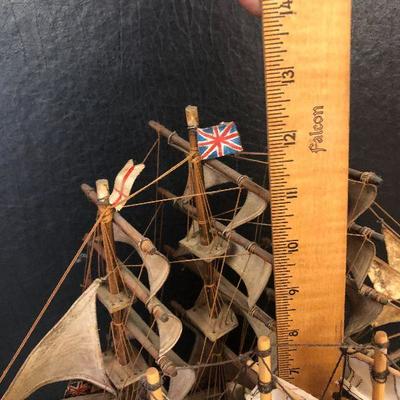F25: Vintage Wood Ship Models Cutty Shark & Cape Cod