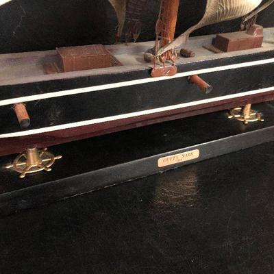 F36: 2 Foot Long Cutty Sark Vintage Model