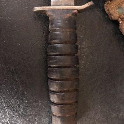 F37: USM3 Camillus Fighting Trench Knife WW2