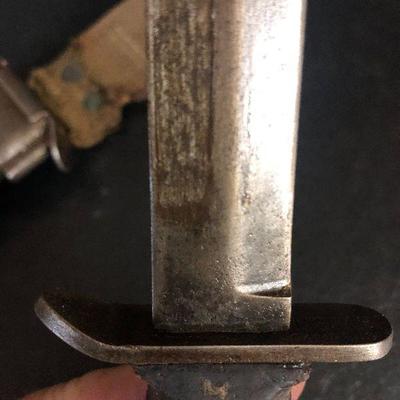 F37: USM3 Camillus Fighting Trench Knife WW2