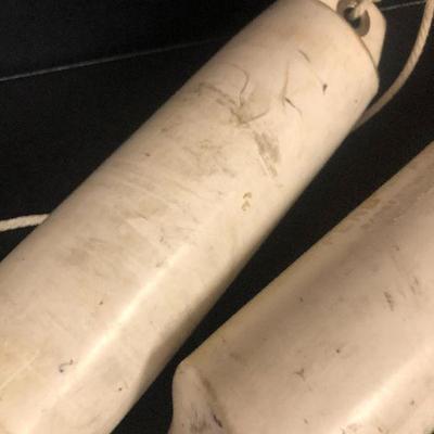 F40: Fend- Aire Boat Bumpers Nautical Beach House Decor