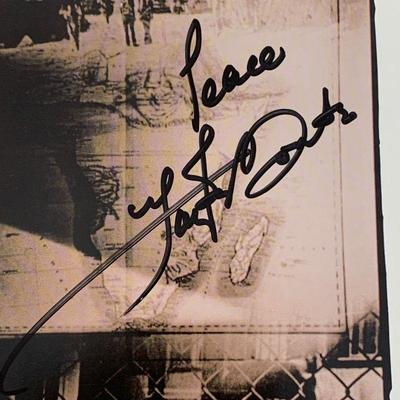 #244     AUTOGRAPHED HARRY BELAFONTE RECORD ALBUM PARADISE IN GAZANKULU