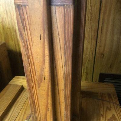 F44: Wood Table Lamp