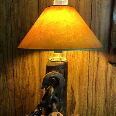 F47: Boston & Lockport Pulley Lamp