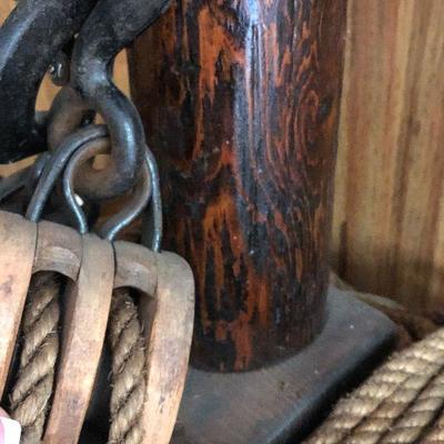 F47: Boston & Lockport Pulley Lamp