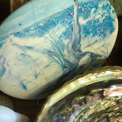 F54: Shell Pillows, Shell lamp, and More