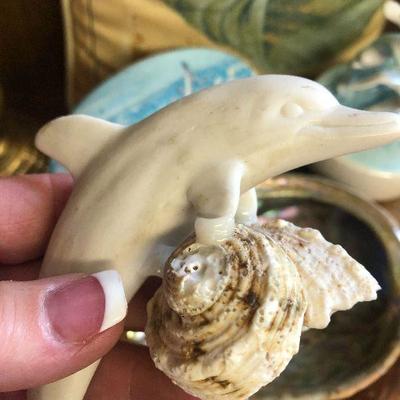 F54: Shell Pillows, Shell lamp, and More