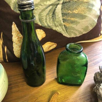 F54: Shell Pillows, Shell lamp, and More