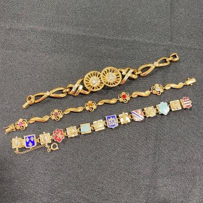1.84. Seventeen Gold-Tone Bracelets
