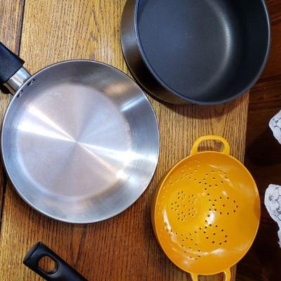 2-11:  Cooking Pot and Strainer  Lot