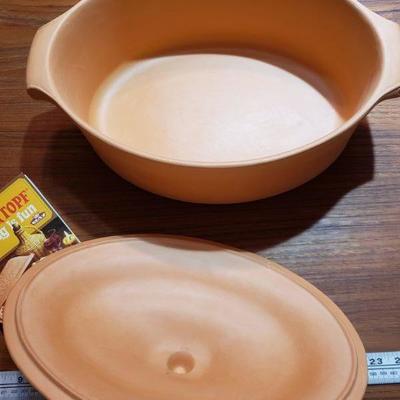 2-78: Ceramic Cooker