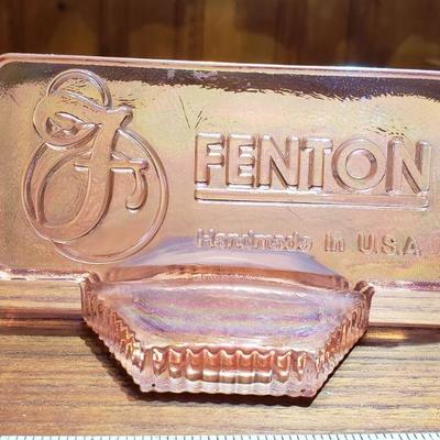 2-84: Pink Fenton Glass Piece