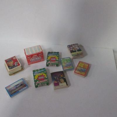 Lot 115 - Collectible Cards 