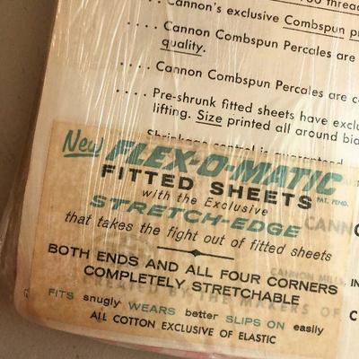 B25: Vintage Striped Sheets