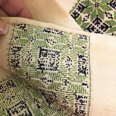 B26: Vintage Apron Lot