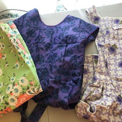 B28: Vintage/Retro Smocks