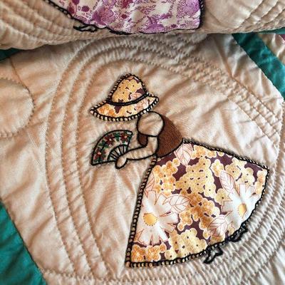 B29: Multicolor Vintage Quilt 80x96